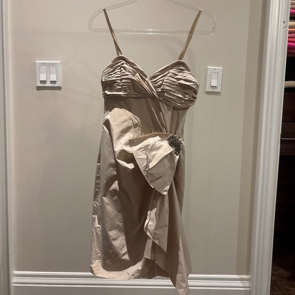 BCBGMAXAZRIA - Picture 1 of 3